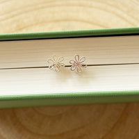 The Secret Garden - 'The Whole World Is A Garden' Daisy Stud Earrings