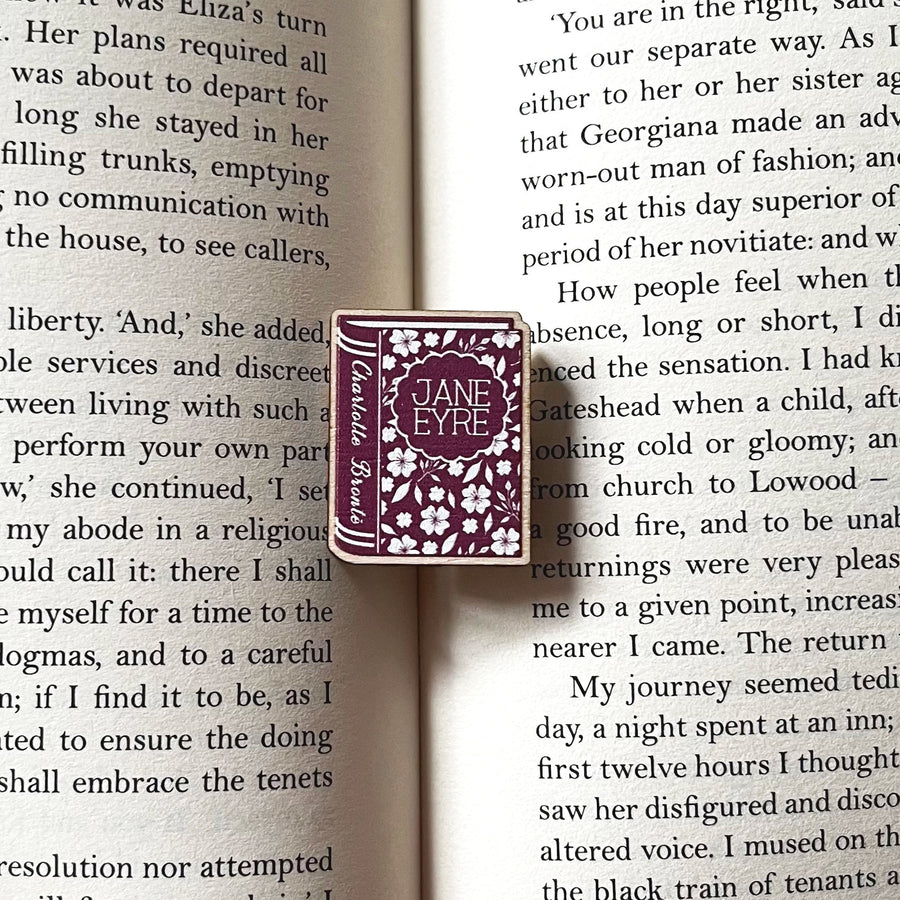 Jane Eyre Wooden Pin